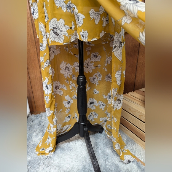 Miley + Molly Mustard Floral Walk-Thru Maxi Romper Boho Glam SZ M - Picture 6 of 13